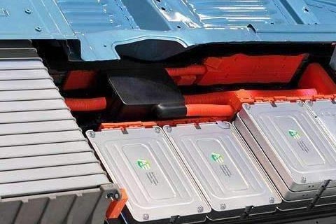陵水黎族蓄电池回收-上门回收旧电池-高价废铅酸电池回收